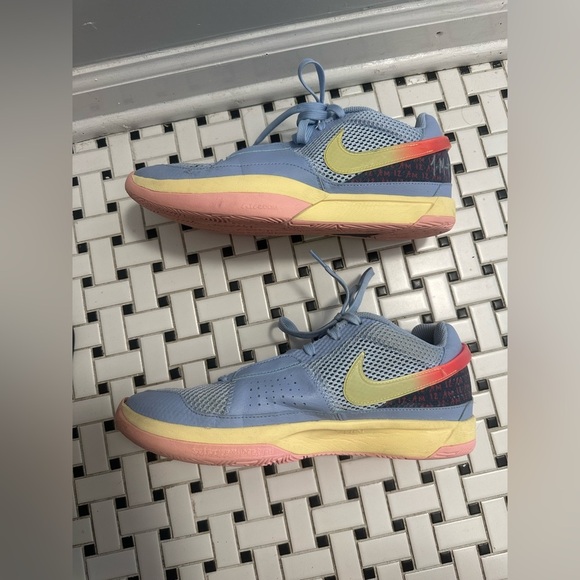 SOLD OUT
Nike Sky Blue Sneakers - Picture 4 of 8